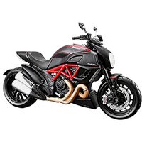 MOD304 - 1.12 DUCATI DIAVEL CARBON MODEL KIT